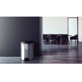 Lixeira com Pedal Tramontina New em Aço Inox com Acabamento Polido 12 L Tramontina 94538712